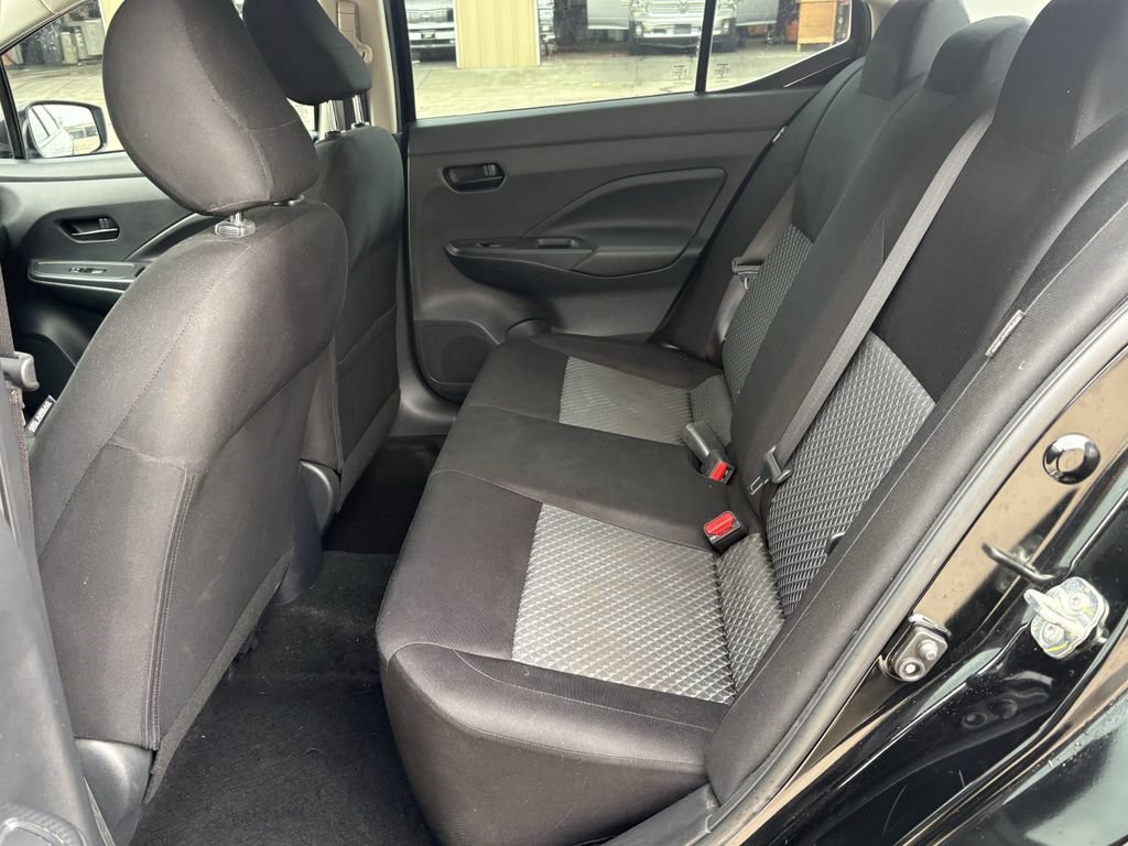 Used 2020 Nissan Versa S FWD image 21