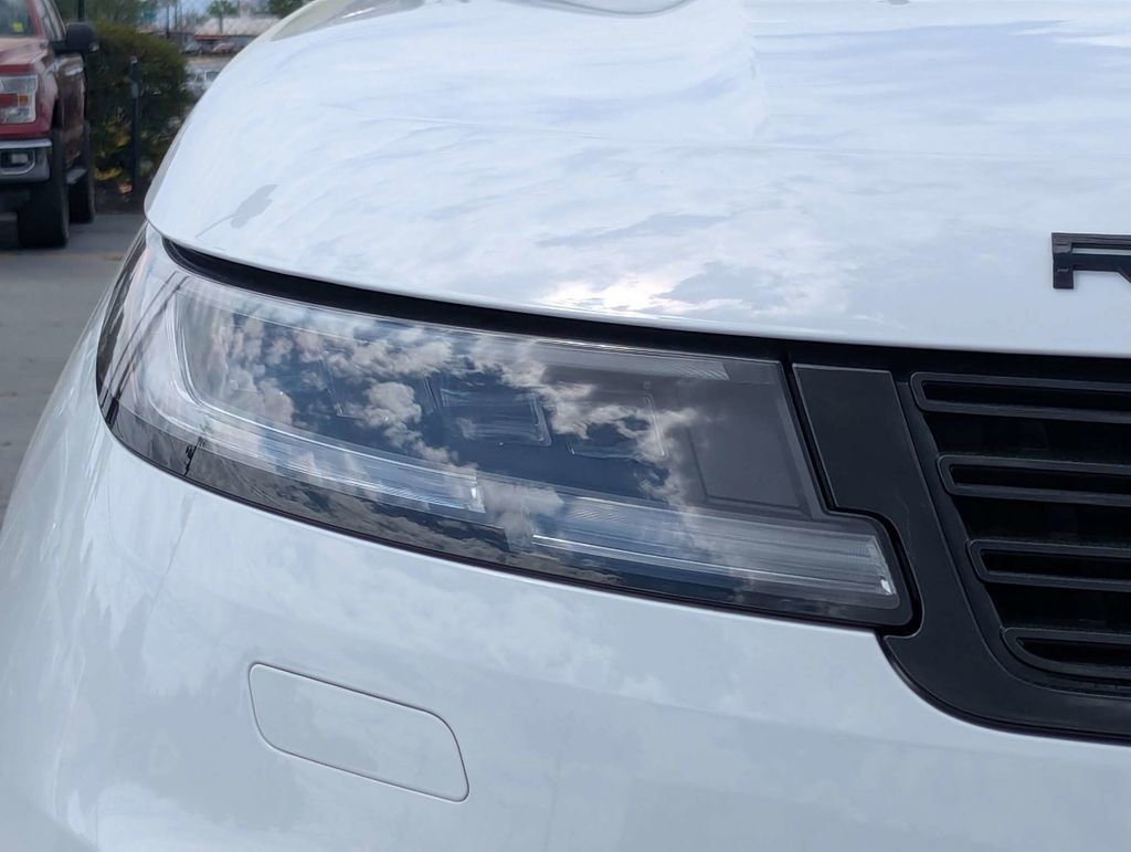 Used 2023 Land Rover Range Rover Sport Autobiography image 11