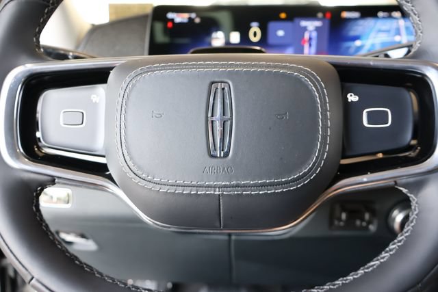 New 2025 Lincoln Navigator L Reserve AWD/4WD image 25