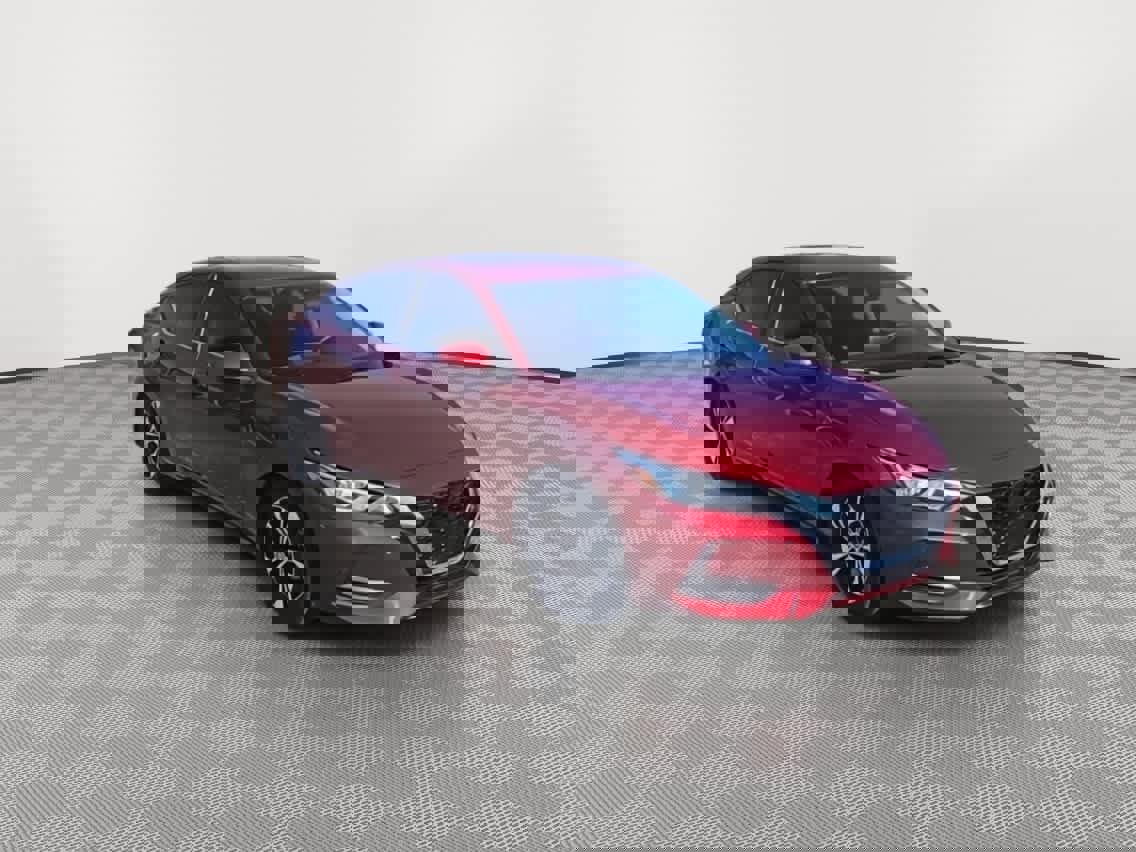 Used 2022 Nissan Sentra SV image 2