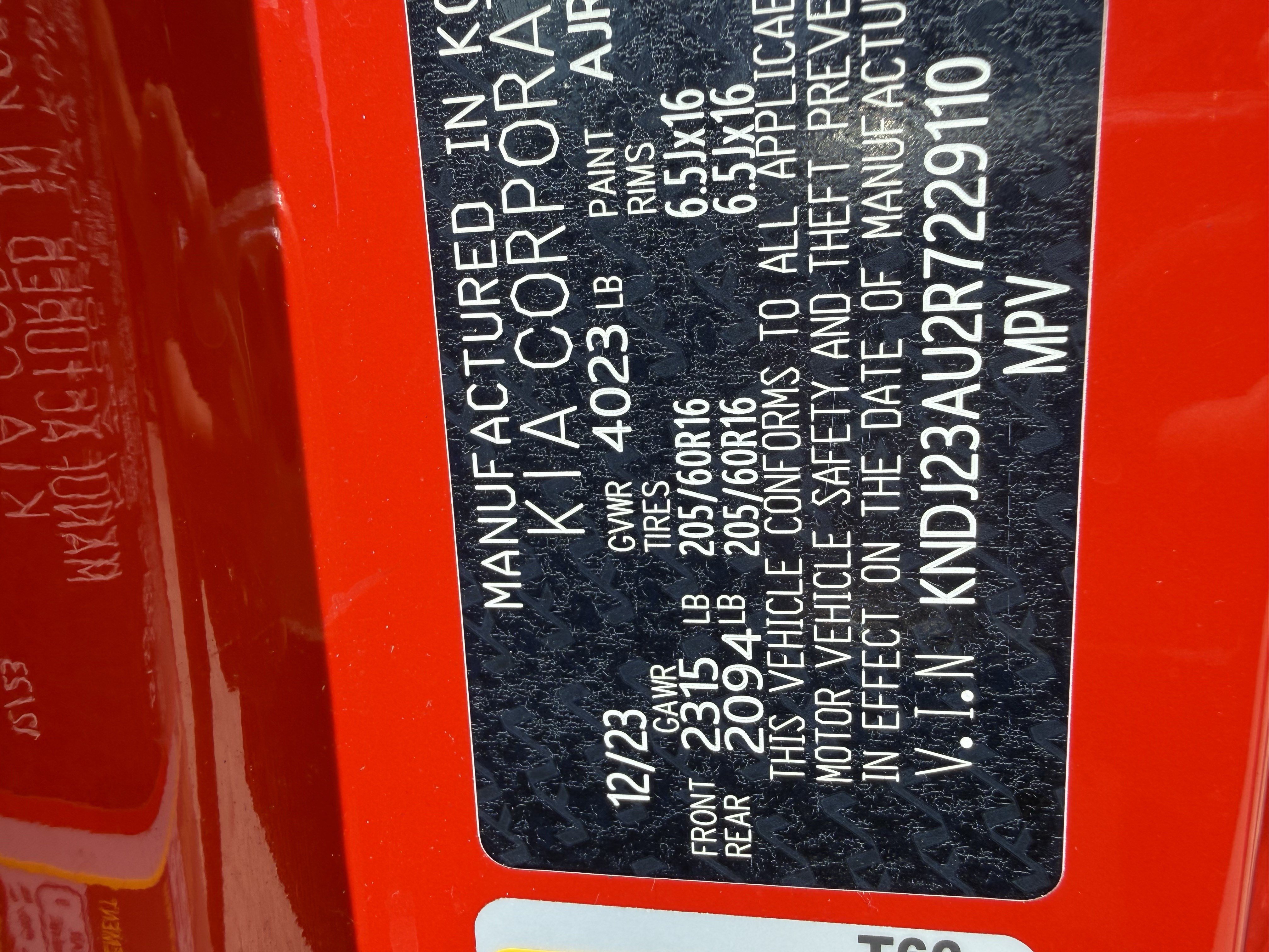Used 2024 Kia Soul LX w/ Option Group 015 FWD image 33