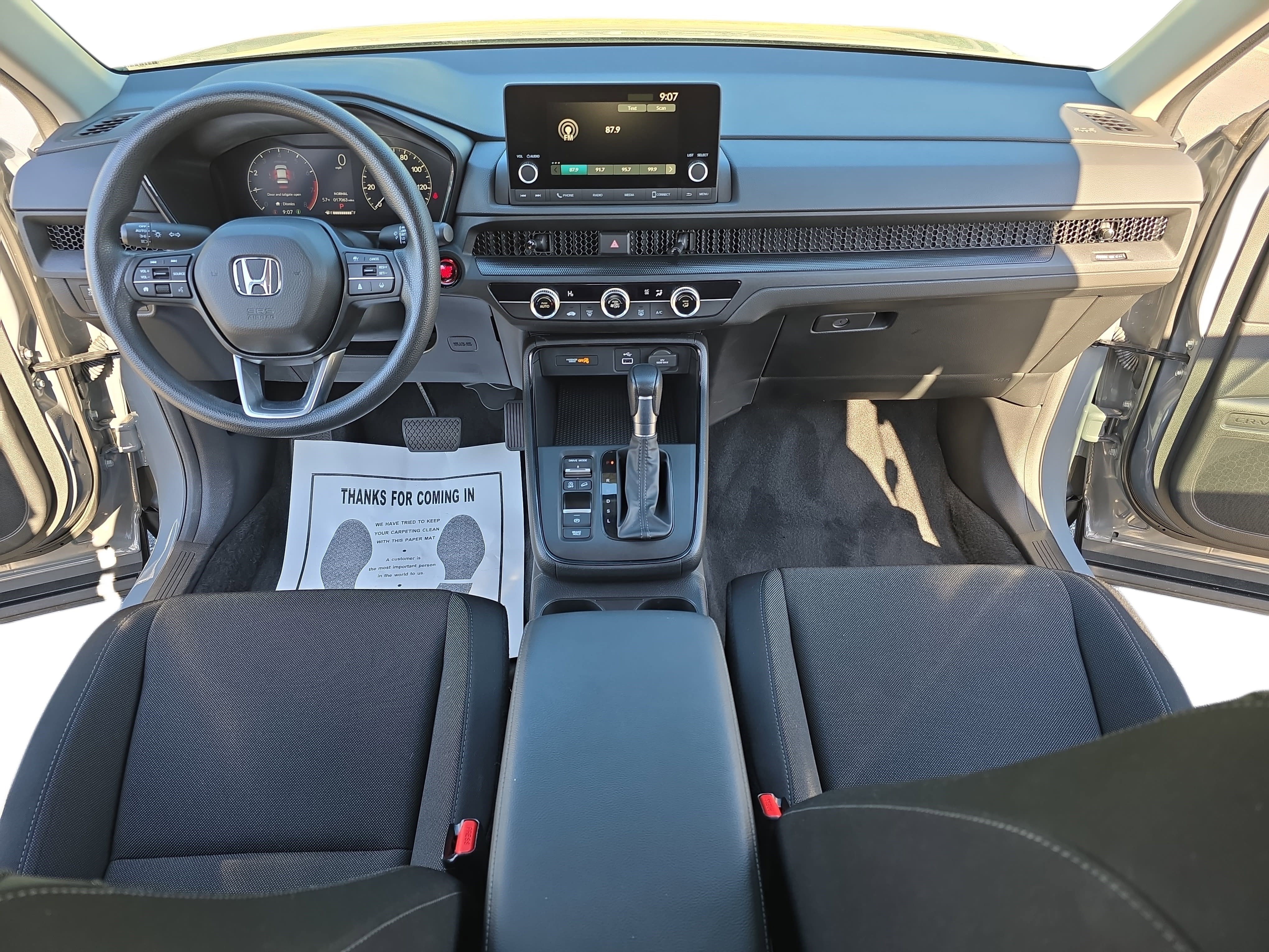 Used 2025 Honda CR-V LX image 9