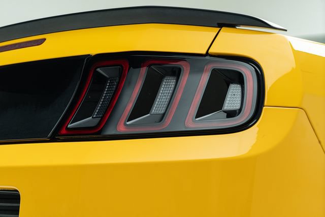 Used 2013 Ford Mustang Boss 302 w/ Boss 302 Accessory Pkg RWD image 15