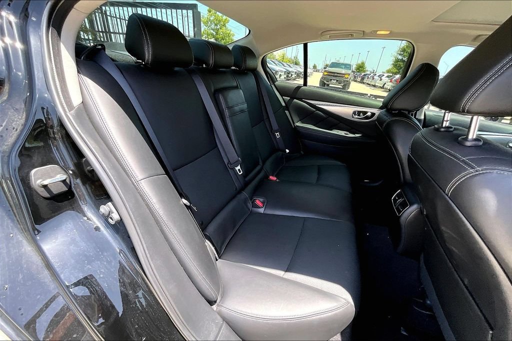Used 2023 INFINITI Q50 Luxe w/ Cargo Package RWD image 32