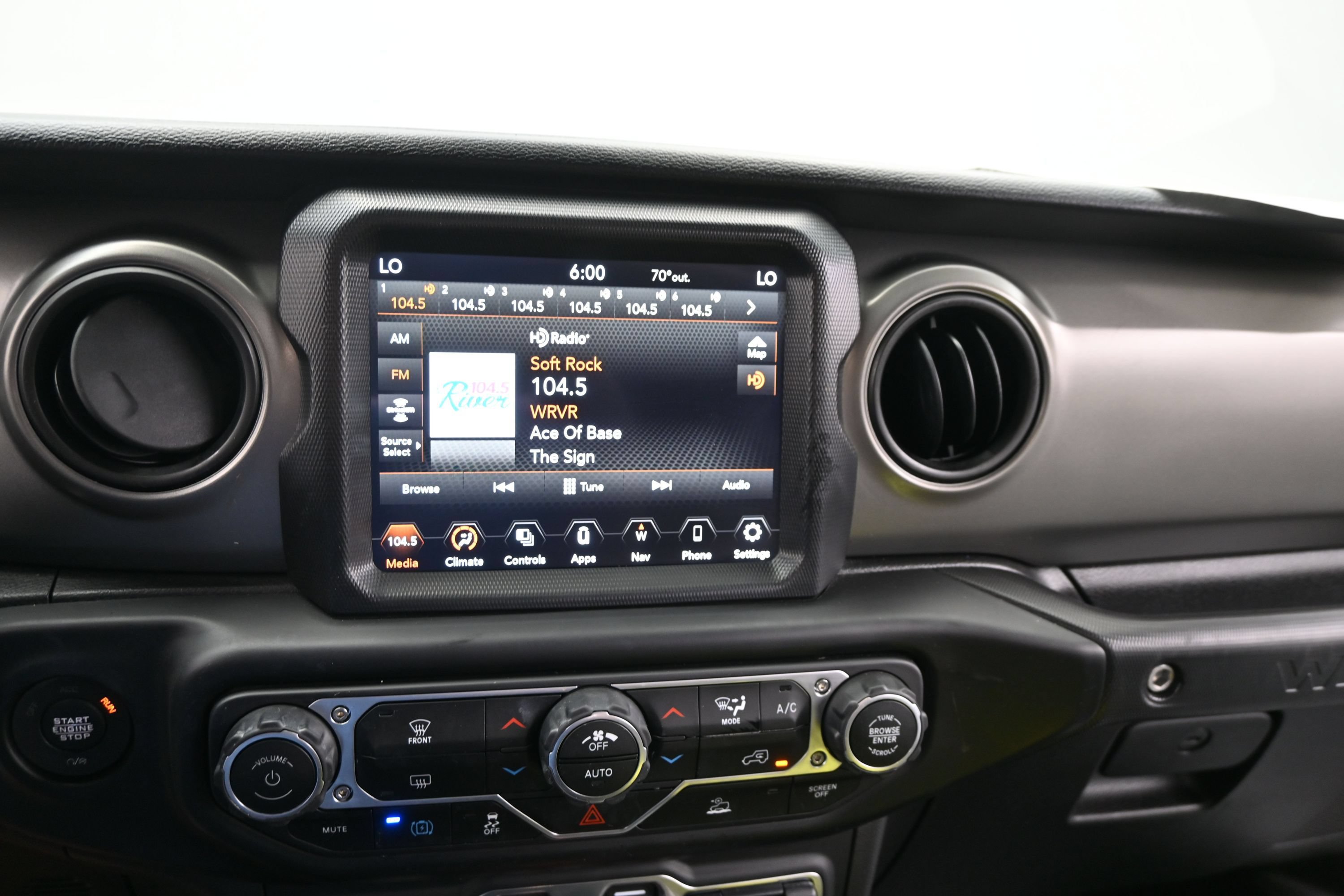 Used 2023 Jeep Wrangler Unlimited w/ 8.4" Radio Group AWD/4WD image 20