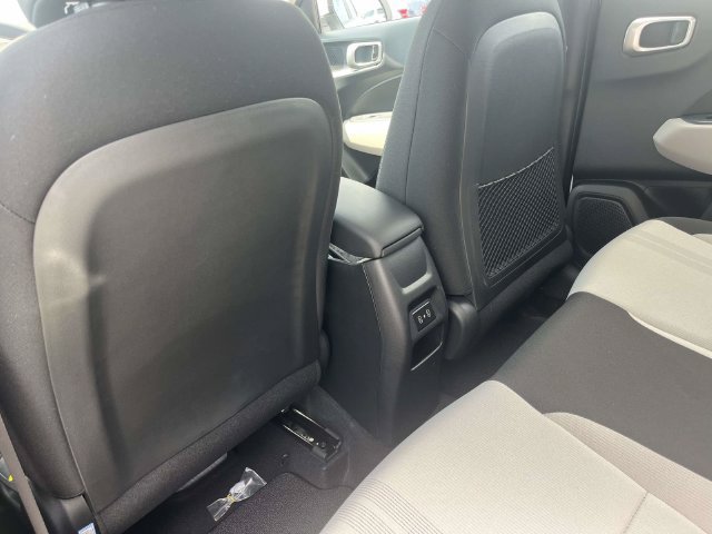 New 2026 Hyundai Venue SEL FWD image 18