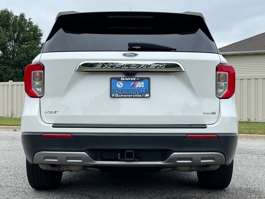 Used 2020 Ford Explorer XLT w/ Equipment Group 202A AWD/4WD image 6