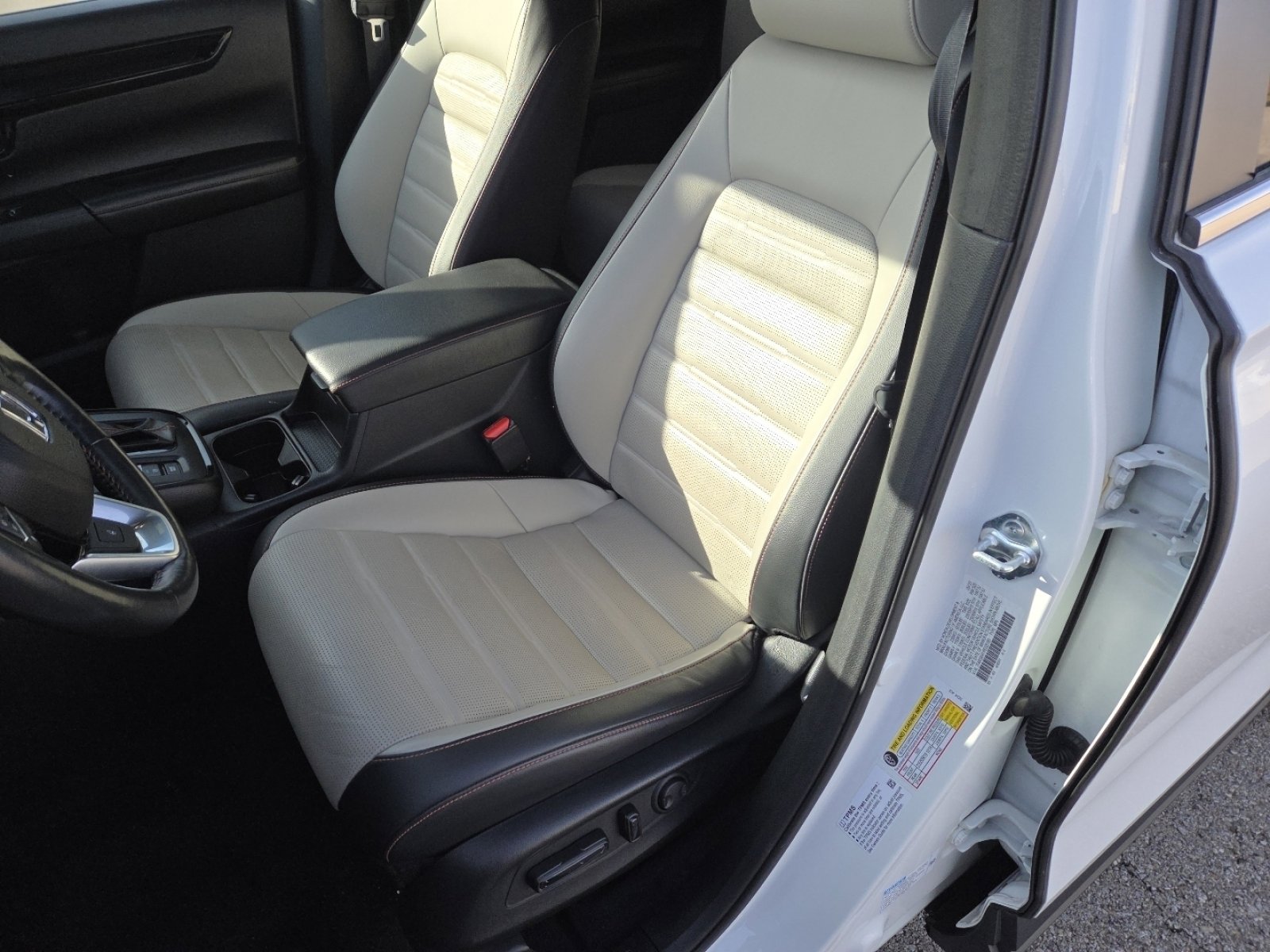 Used 2024 Honda CR-V Sport Touring image 26