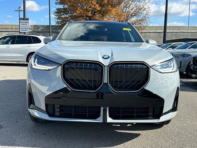 New 2026 BMW X3 xDrive30 w/ Premium Package image 2
