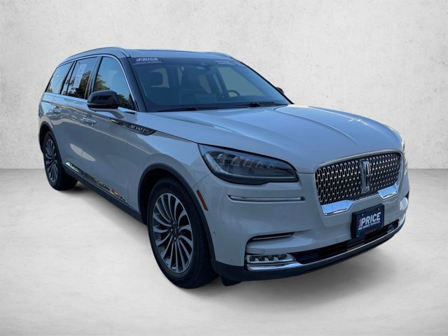 Used 2021 Lincoln Aviator Reserve RWD image 3