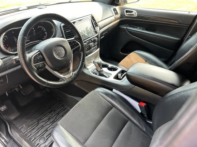 Used 2021 Jeep Grand Cherokee Laredo X AWD/4WD image 13