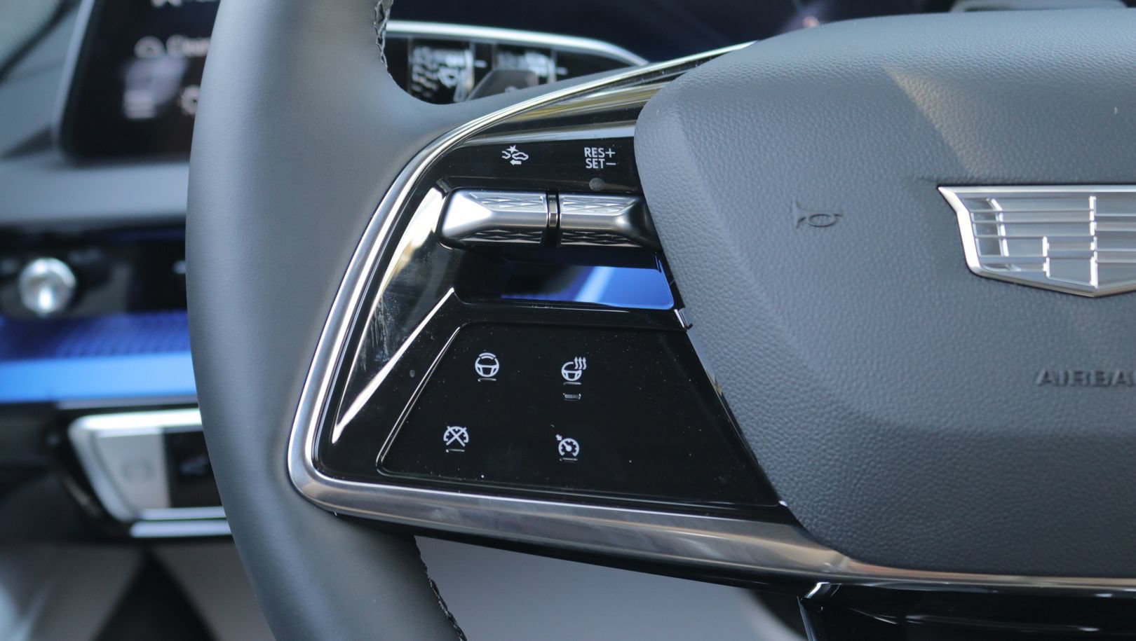 New 2027 Cadillac Optiq Premium Luxury RWD image 20