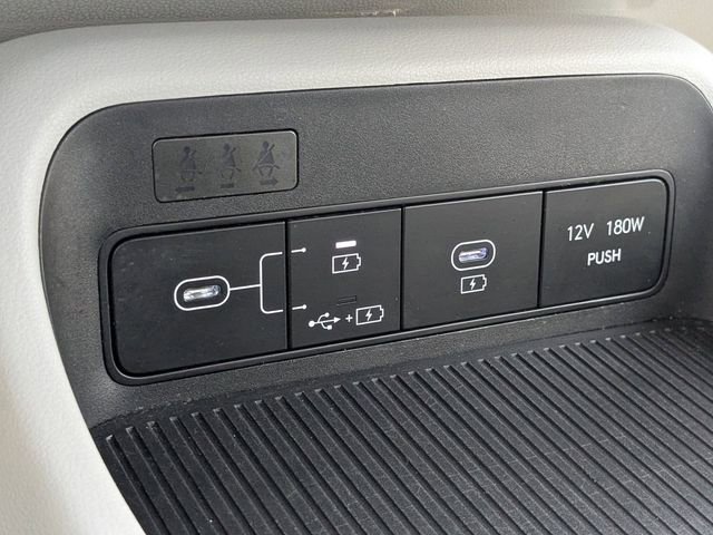 Used 2024 Hyundai Kona SEL image 23
