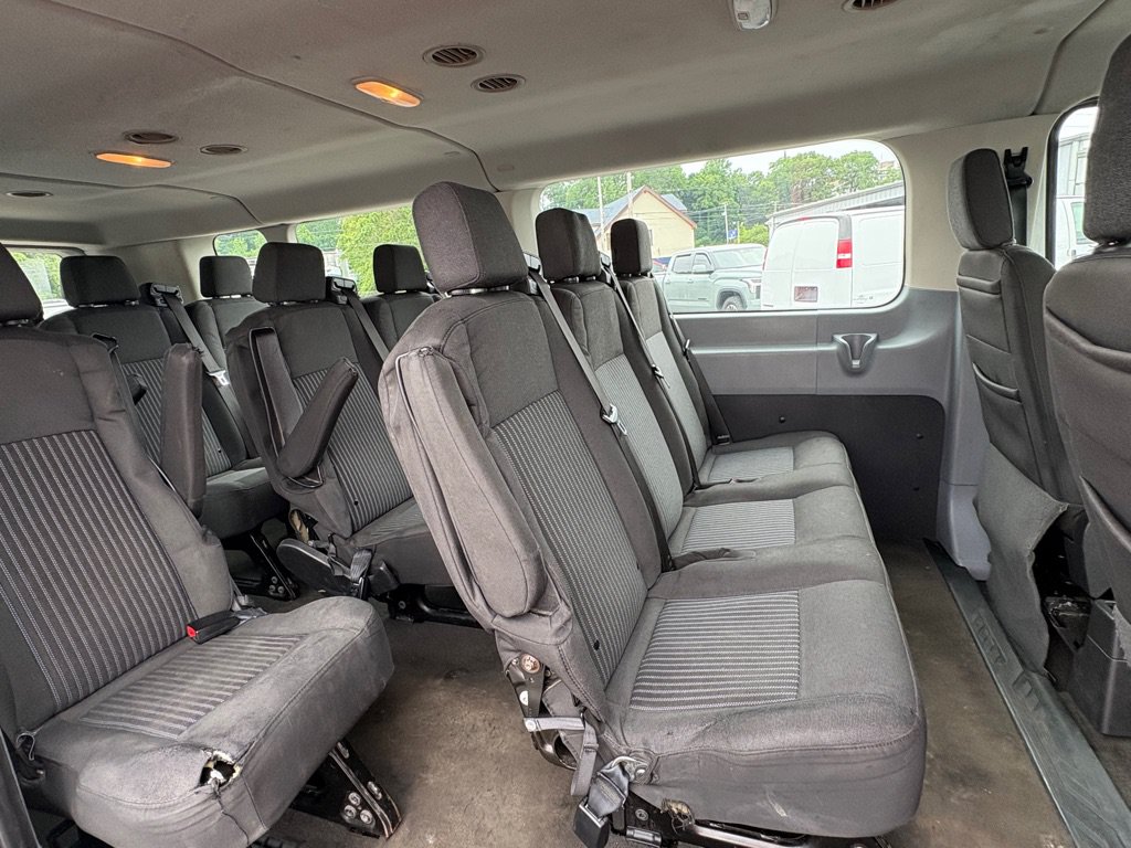 Used 2019 Ford Transit 350 XLT RWD image 15
