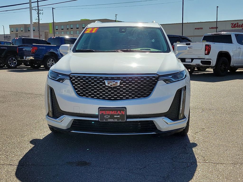 Used 2021 Cadillac XT6 Premium Luxury image 3