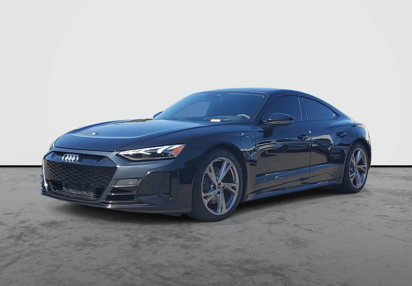Used 2024 Audi e-tron GT Premium Plus AWD/4WD image 2