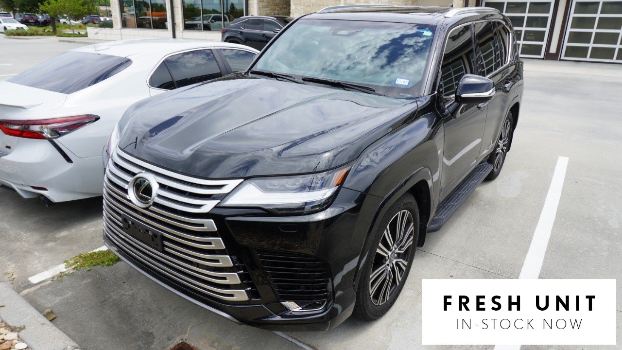 Used 2026 Lexus LX 600 4WD w/ Accessory Package (Z1)