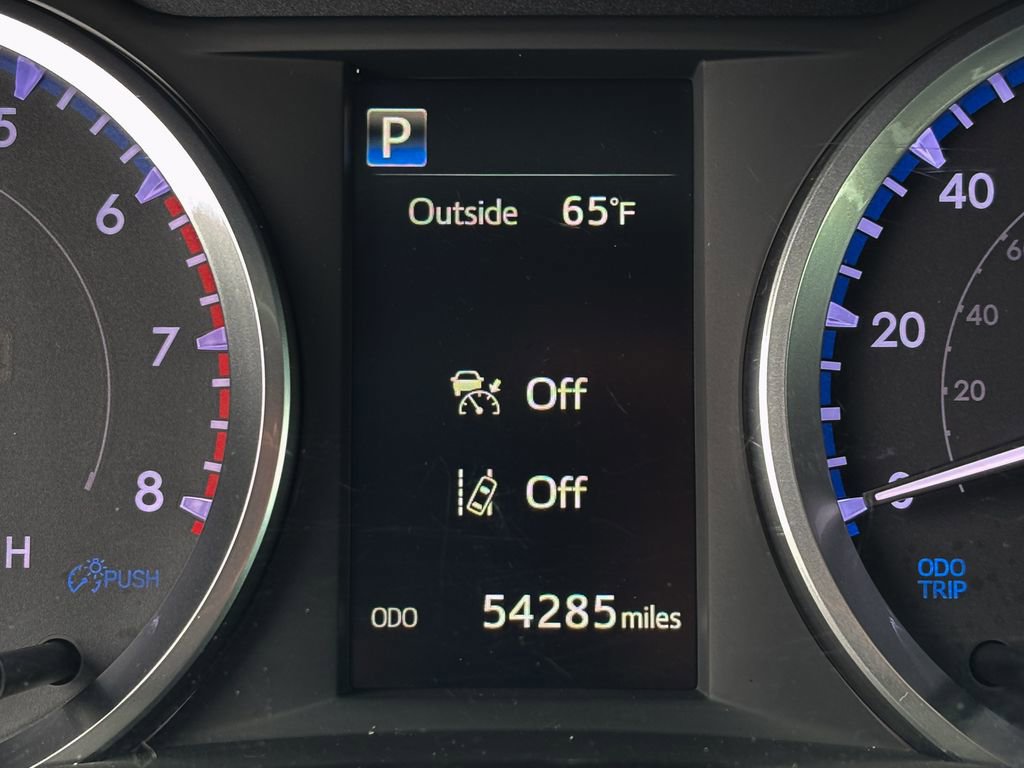 Used 2019 Toyota Highlander LE FWD image 27