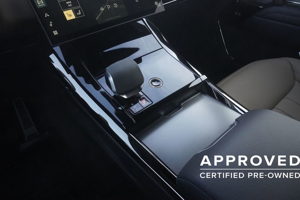 Used 2025 Land Rover Range Rover Sport Dynamic SE image 14