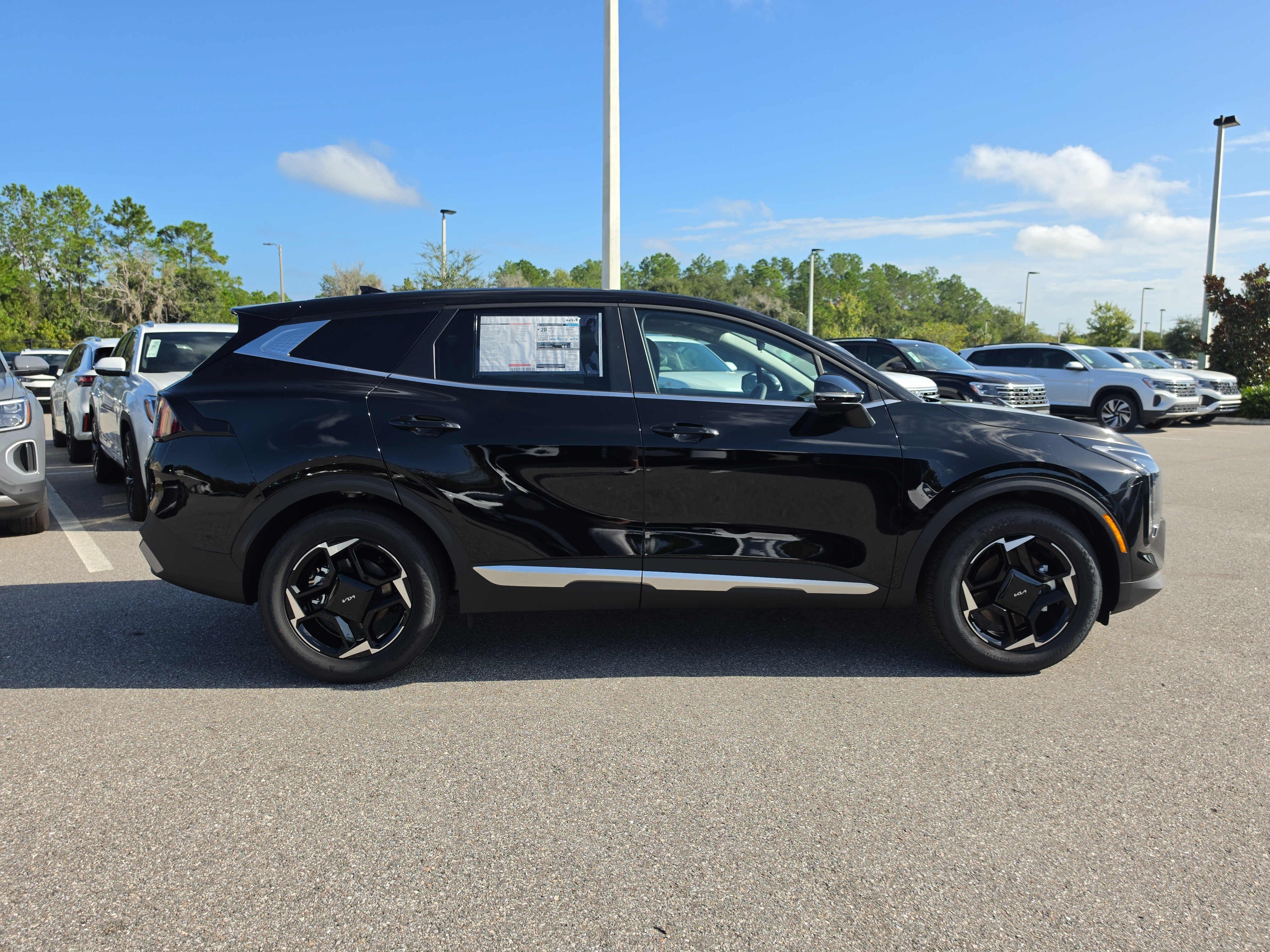 New 2027 Kia Sportage EX FWD image 9