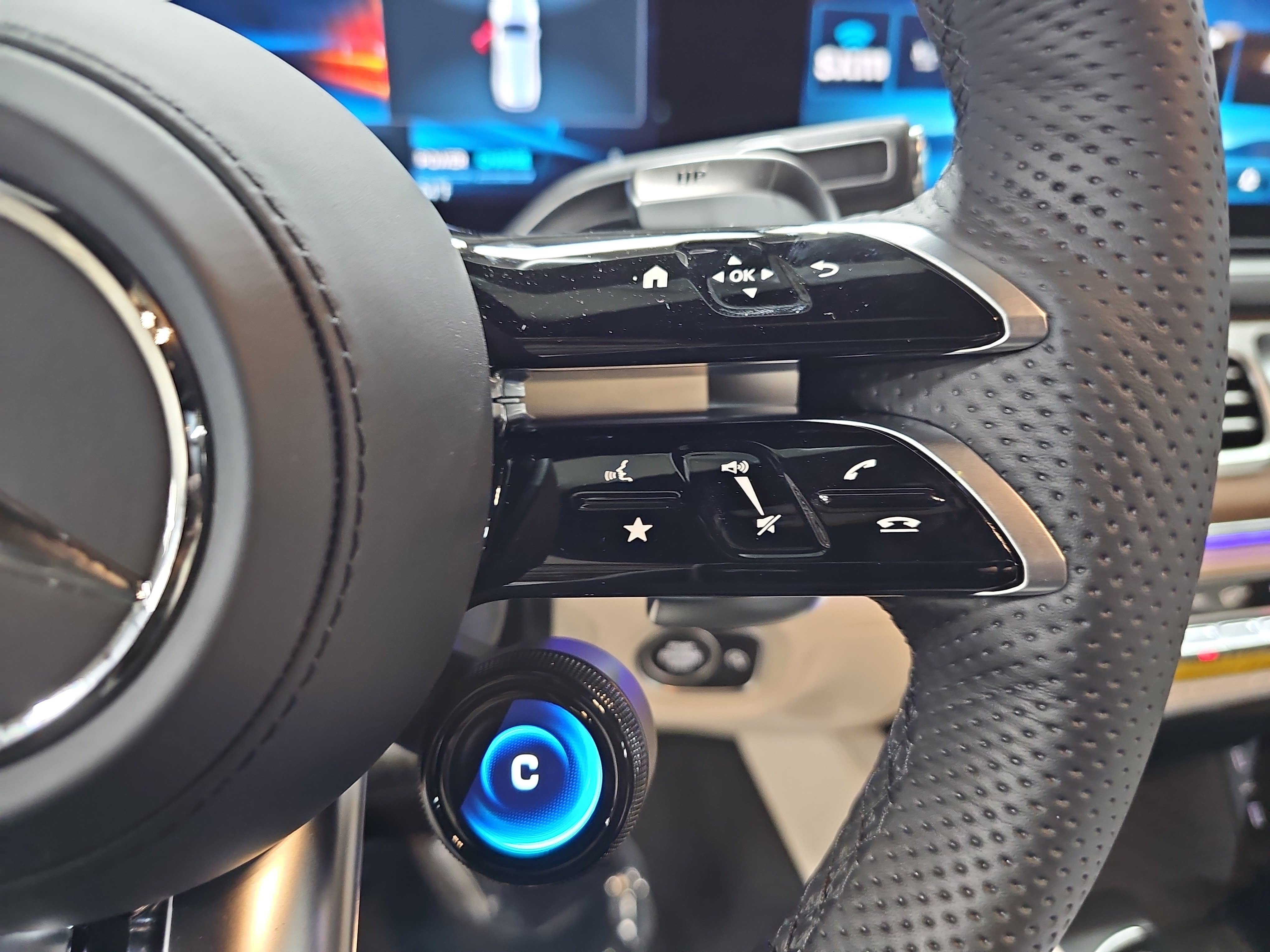 New 2026 Mercedes-Benz GLS 63 AMG 4MATIC image 20