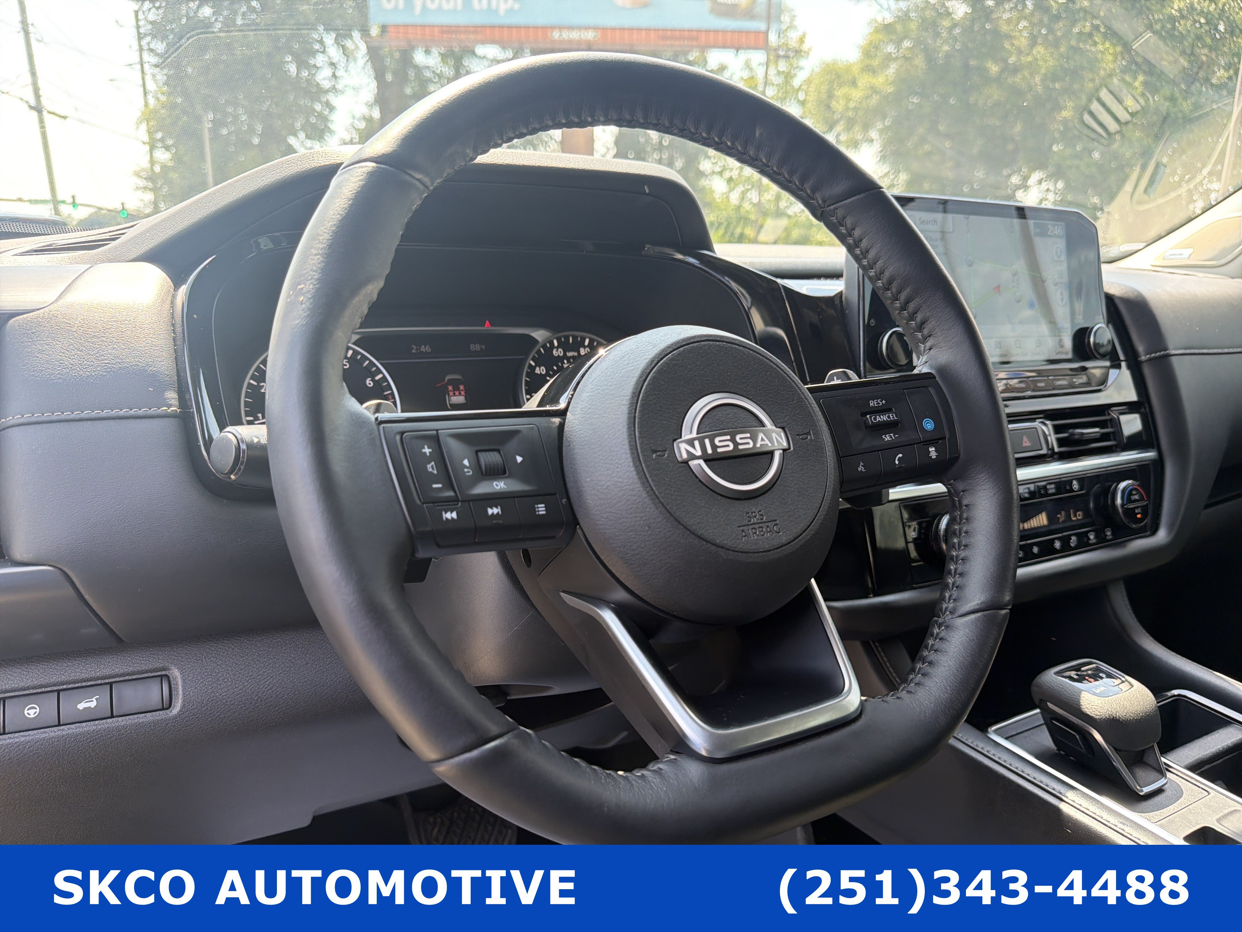 Used 2023 Nissan Pathfinder SL w/ SL Premium Package FWD image 19