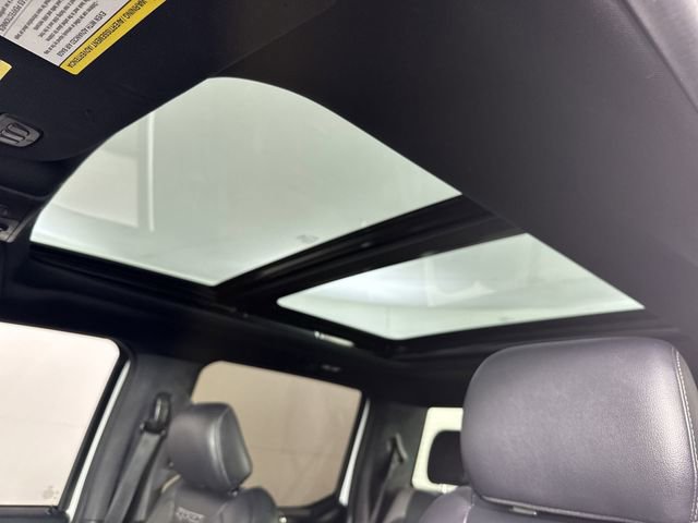 Used 2018 Ford F150 Raptor w/ Equipment Group 802A Luxury image 18