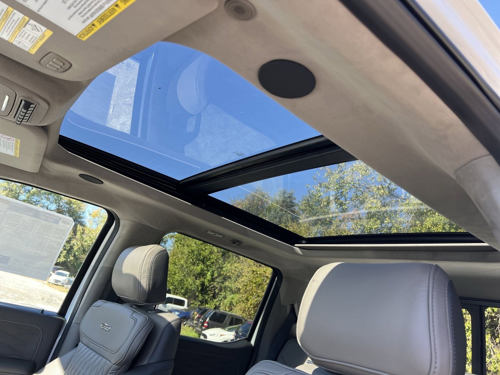 New 2026 Ford F350 Platinum w/ Platinum Plus Package image 24