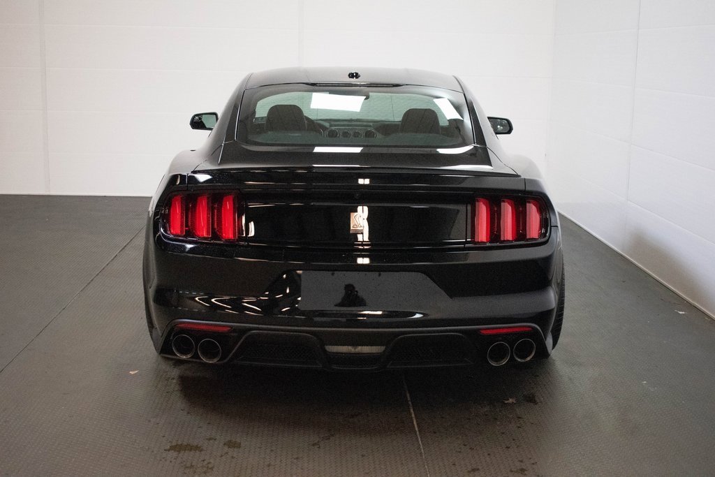 Used 2016 Ford Mustang Shelby GT350 w/ Technology Package image 5