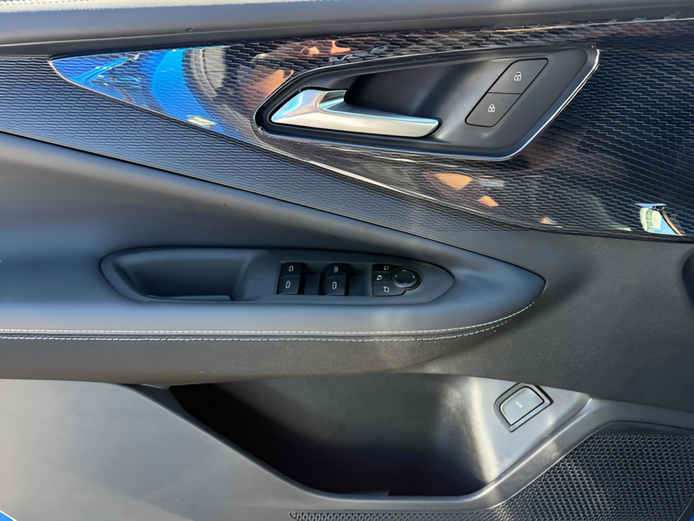 New 2026 Chevrolet Blazer EV LT w/ Super Cruise Package image 7