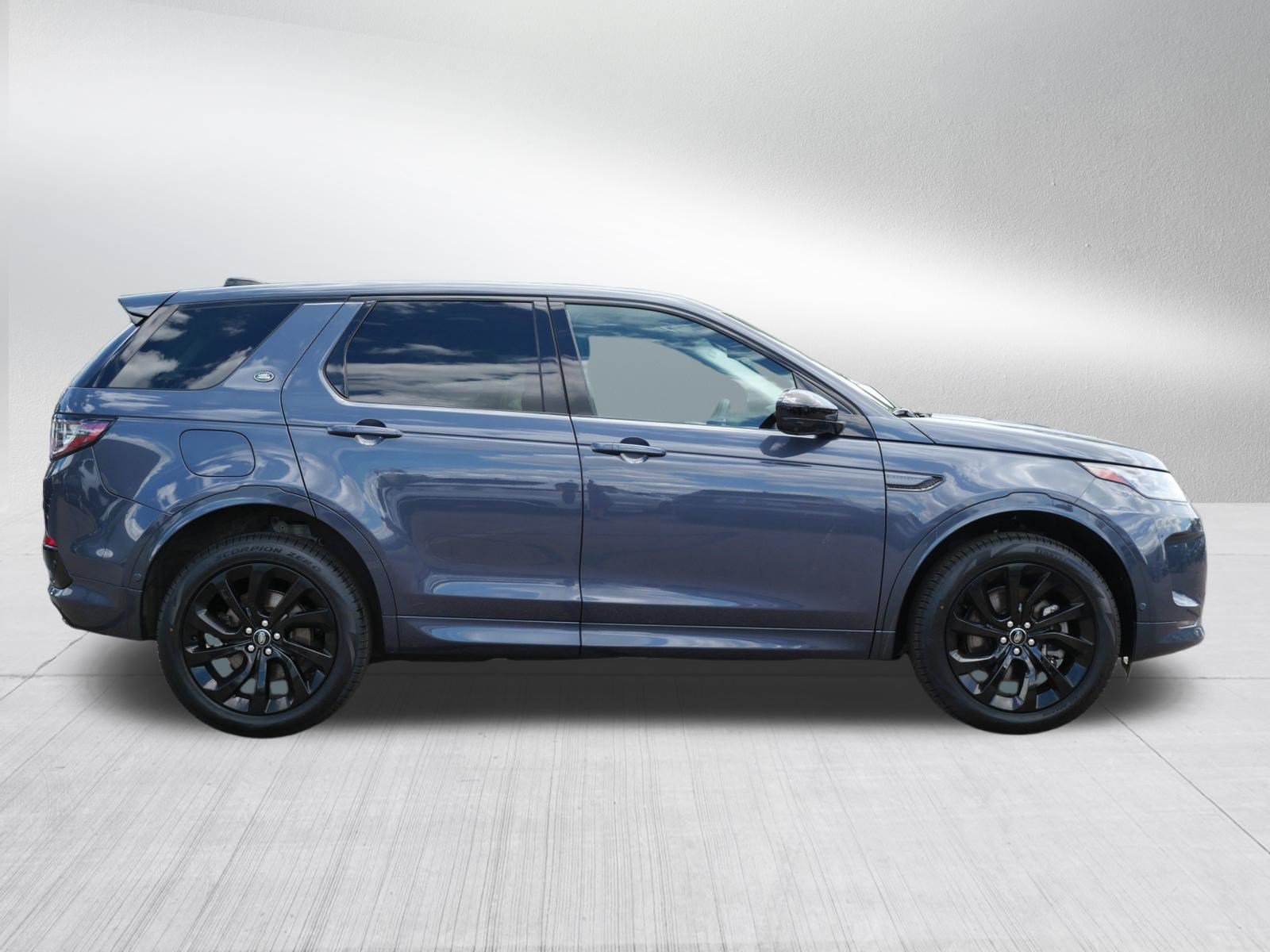 Used 2024 Land Rover Discovery Sport S AWD/4WD image 6