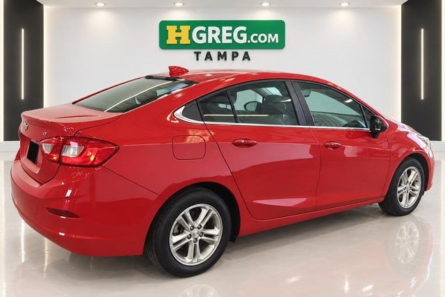 Used 2017 Chevrolet Cruze LT w/ Convenience Package FWD image 6
