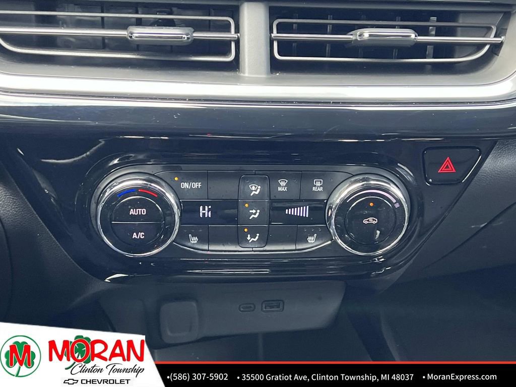 Used 2024 Chevrolet Trax RS w/ Driver Confidence Package image 22