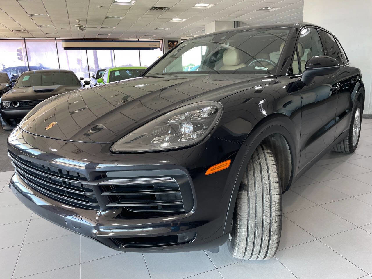 Used 2019 Porsche Cayenne image 3