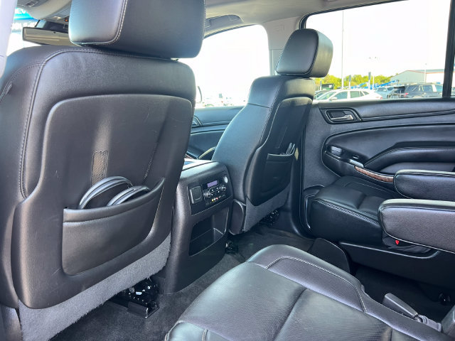 Used 2016 Chevrolet Suburban LTZ AWD/4WD image 35