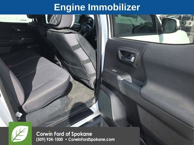 Used 2019 Toyota Tacoma TRD Off-Road w/ Technology Package image 8