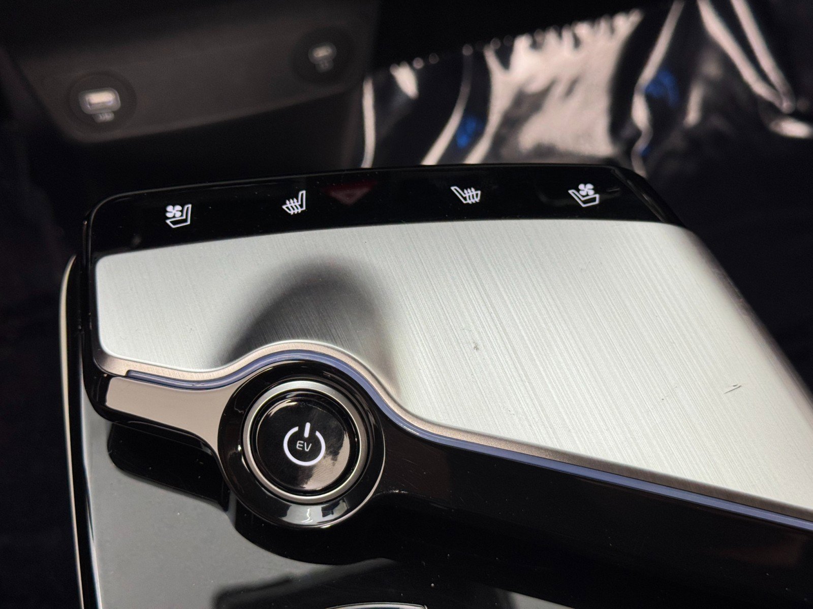 Used 2023 Kia EV6 GT-Line image 29