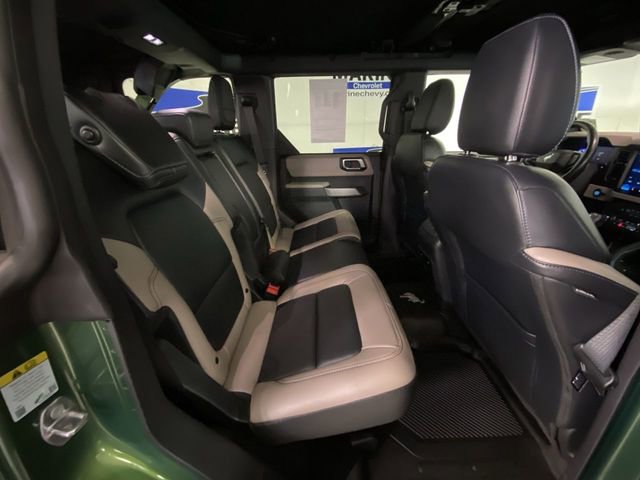Used 2023 Ford Bronco Wildtrak image 31