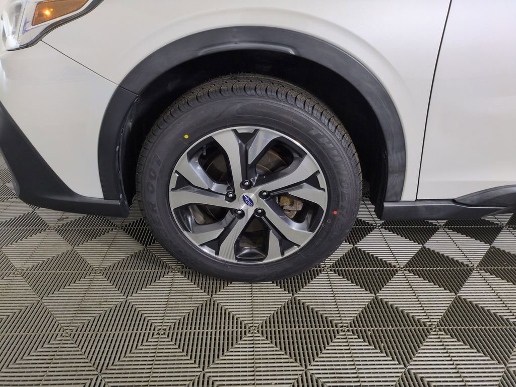 Used 2020 Subaru Outback Limited image 28