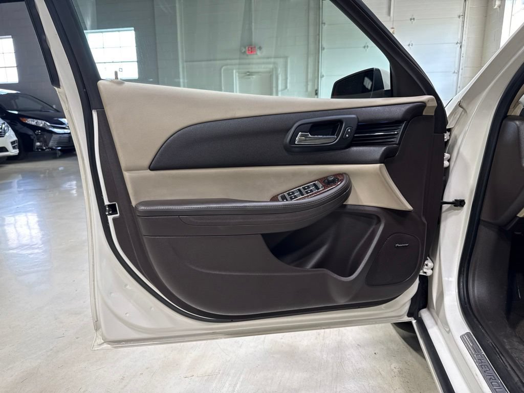 Used 2013 Chevrolet Malibu LTZ FWD image 22