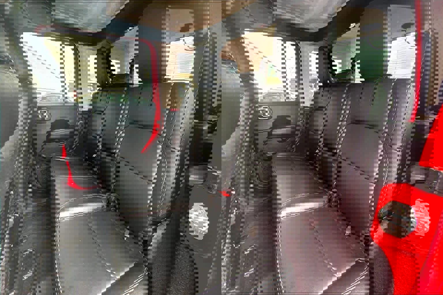 Used 2021 Jeep Wrangler Unlimited Rubicon 4xe image 29