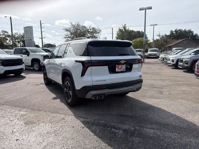 New 2027 Chevrolet Traverse LT w/ Sun and Wheel Package FWD image 9