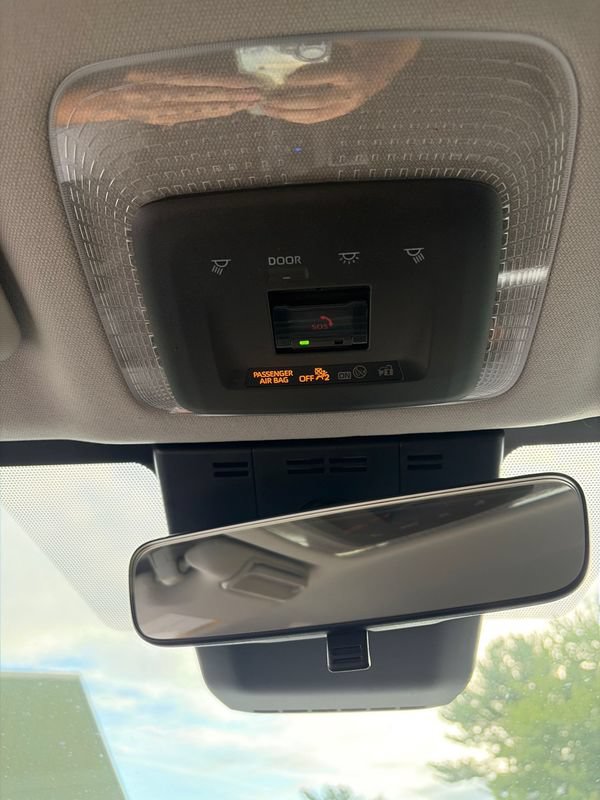 Used 2023 Toyota Prius LE FWD image 25