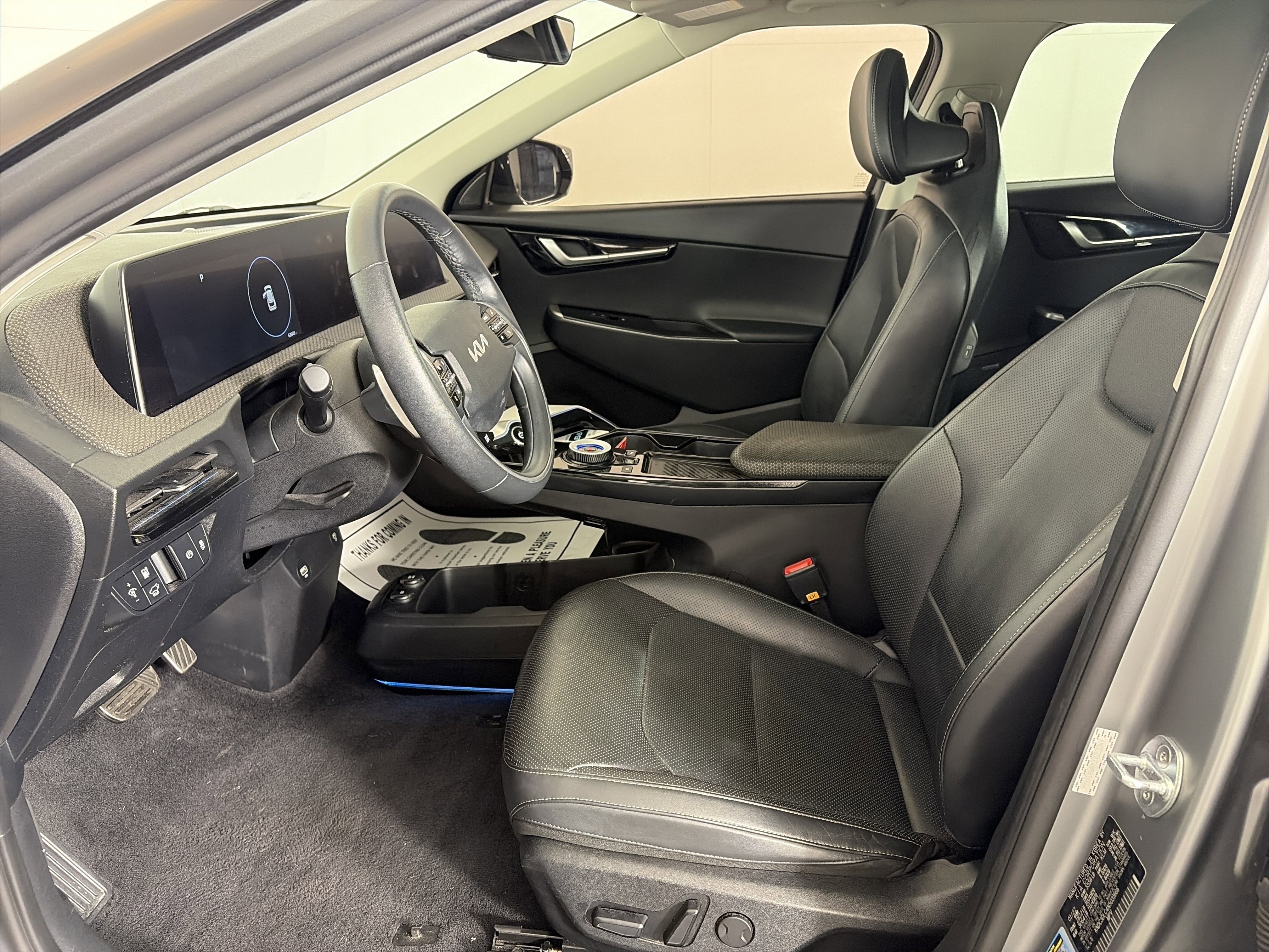 Used 2022 Kia EV6 GT-Line w/ First Edition Package image 6