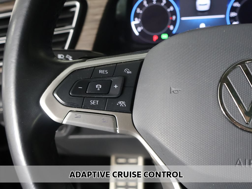 Used 2024 Volkswagen Atlas SEL Premium R-Line AWD/4WD image 4