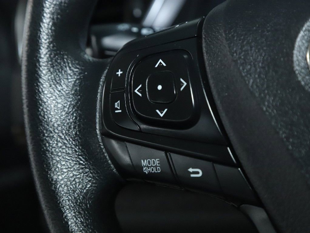Used 2017 Toyota Camry XLE image 22