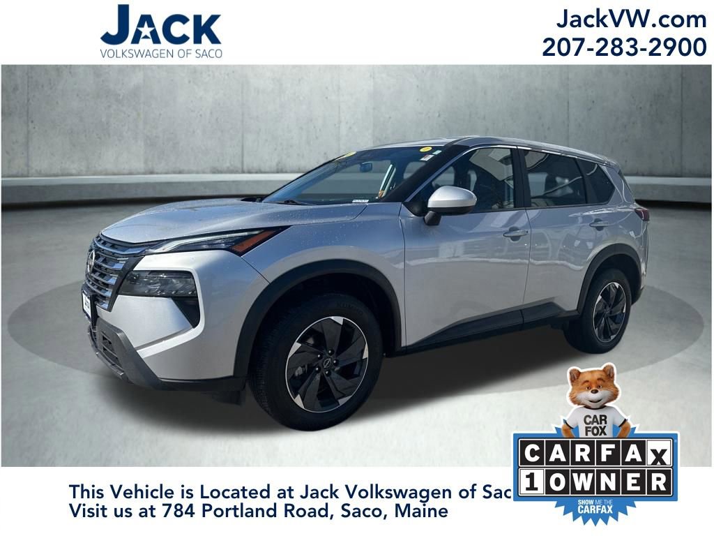 Used 2024 Nissan Rogue SV