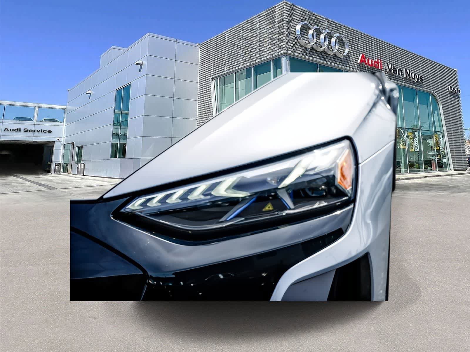 Used 2022 Audi e-tron GT Premium Plus image 5