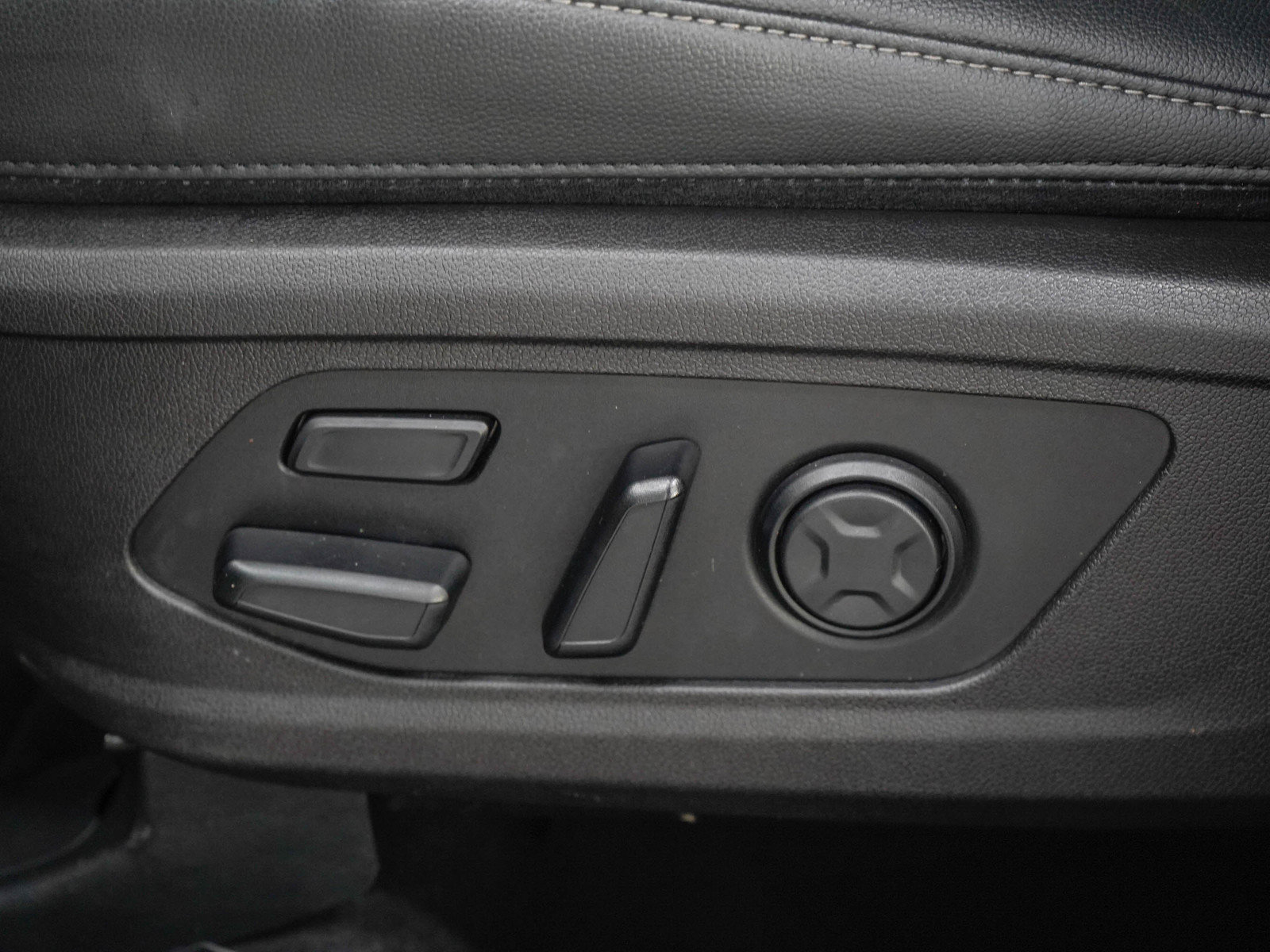Used 2022 Kia Sorento SX Prestige AWD/4WD image 25