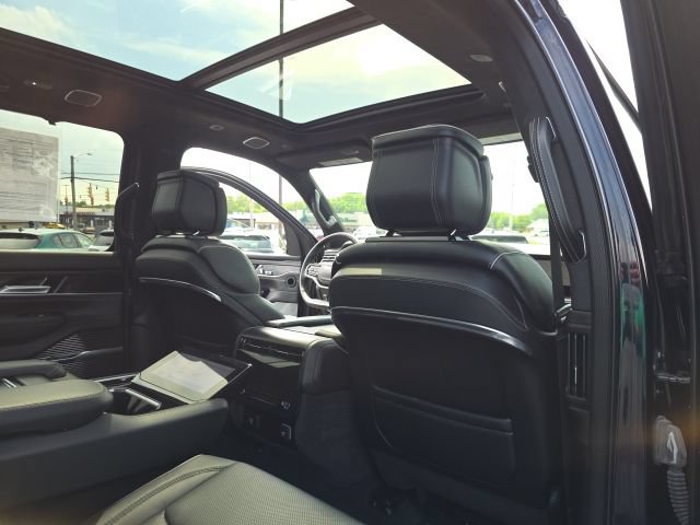 Used 2025 Jeep Grand Wagoneer L Series II Obsidian w/ Quick Order Packagew 28T AWD/4WD image 62